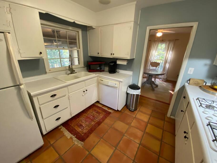 Whole House In Athens, Private, Fenced, Convenient, Close To Downtown Exterior foto